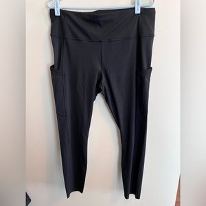 Lululemon cropped leggings
